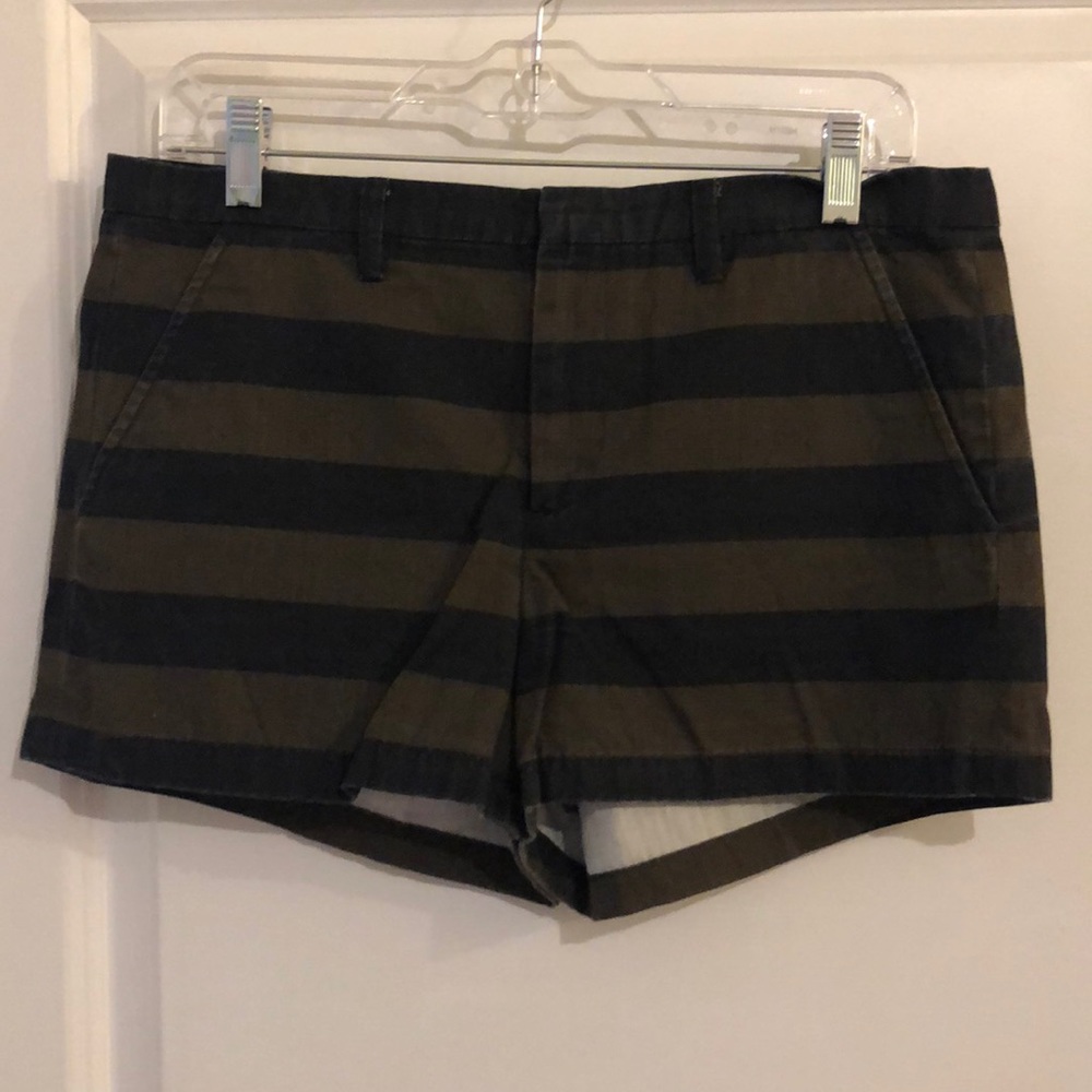 Madewell striped shorts. Size 8.